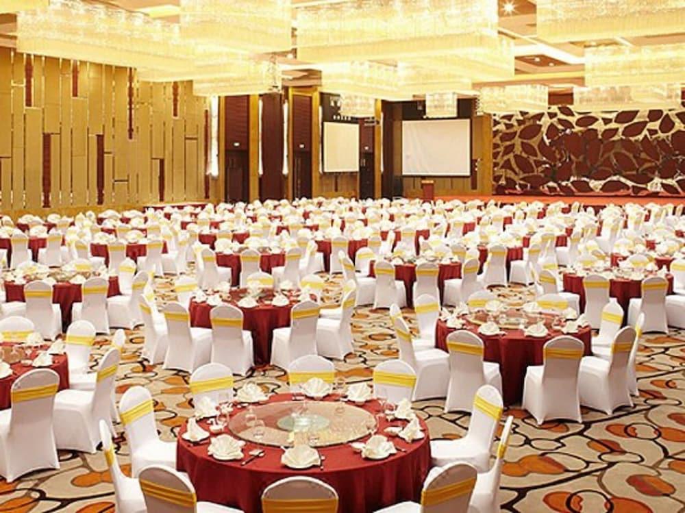 Kun Tai Glory Hotel Beijing Wangjing Esterno foto